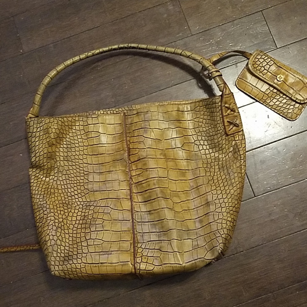 Simply vera Vera wang bag with clutch